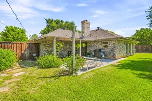 136 Chaparral Dr, Graham, TX 76450 - Photo 31