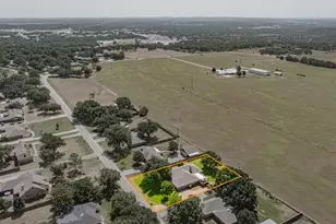 136 Chaparral Dr, Graham, TX 76450 - Photo 33