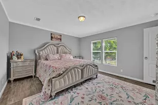 2453 S Valley Ridge Dr, Granbury, TX 76048 - Photo 17