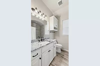 3709 Tremont Lane, Granbury, TX 76049 - Photo 17