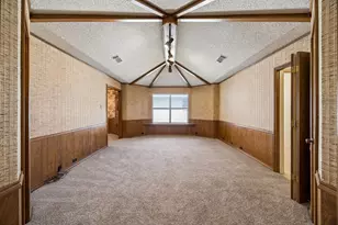 6017 Timber Creek Ln, Dallas, TX 75248 - Photo 9