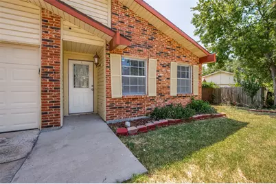 3102 Abbey Road, Carrollton, TX 75007 - Photo 3