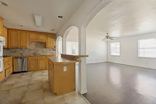 3102 Abbey Rd, Carrollton, TX 75007 - Photo 17