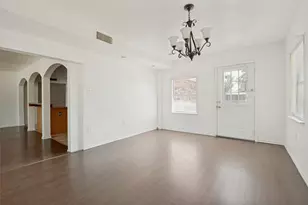 3102 Abbey Rd, Carrollton, TX 75007 - Photo 9