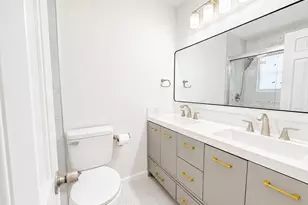 4142 Victoria St, Irving, TX 75062 - Photo 19