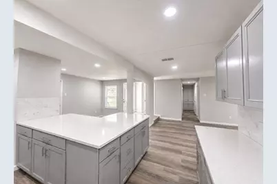 4142 Victoria Street, Irving, TX 75062 - Photo 13