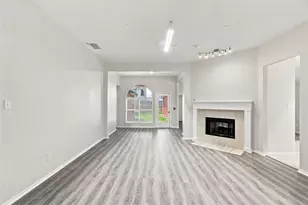 1033 Suffolk Ln, Cedar Hill, TX 75104 - Photo 9