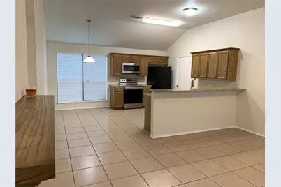 1021 Olivewood Lane, Fort Worth, TX 76140 - Photo 3