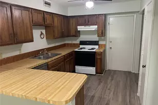 810 Clarissa Pl, Garland, TX 75040 - Photo 3
