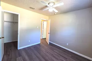 4915 S Prairieview Ct, Arlington, TX 76017 - Photo 35