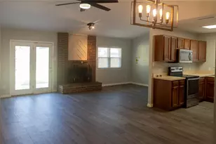 4915 S Prairieview Ct, Arlington, TX 76017 - Photo 5
