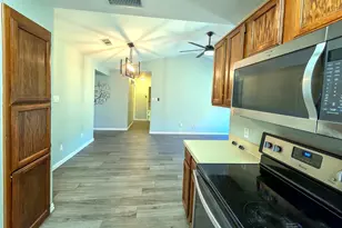 4915 S Prairieview Ct, Arlington, TX 76017 - Photo 7