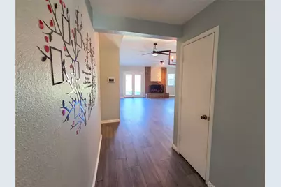 4915 S Prairieview Court, Arlington, TX 76017 - Photo 13