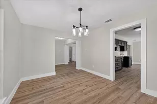1450 Juniper Ln, Lewisville, TX 75077 - Photo 7