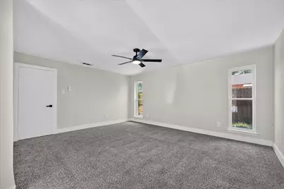 1450 Juniper Lane, Lewisville, TX 75077 - Photo 35