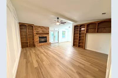 102 S Sendero Drive, Decatur, TX 76234 - Photo 13