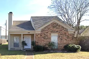 380 Ancestry Ln, Dallas, TX 75217 - Photo 1