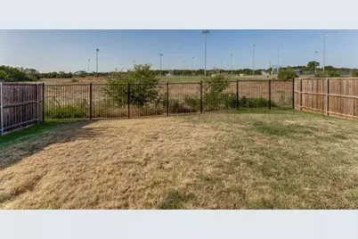 620 Bronze Forest Drive, Fort Worth, TX 76131 - Photo 21