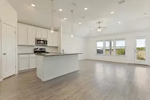 620 Bronze Forest Dr, Fort Worth, TX 76131 - Photo 3