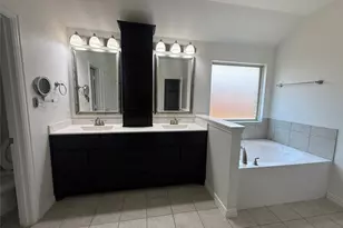 1964 Arroyo Verde Trl, Fort Worth, TX 76131 - Photo 13