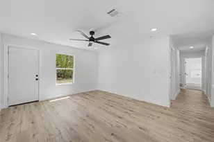 2841 Langston St, Fort Worth, TX 76105 - Photo 9
