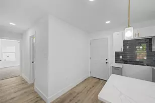 2841 Langston St, Fort Worth, TX 76105 - Photo 7
