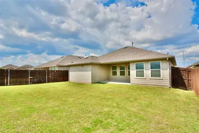 465 Pollyann Trail, Fort Worth, TX 76052 - Photo 5
