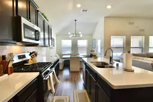 465 Pollyann Trl, Fort Worth, TX 76052 - Photo 5