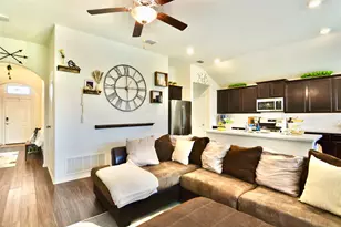 465 Pollyann Trl, Fort Worth, TX 76052 - Photo 7