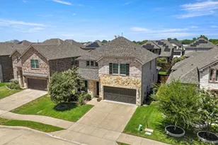 2316 Willow Garden Dr, Little Elm, TX 75068 - Photo 5