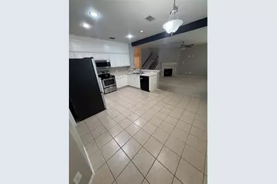 3231 Yeltes, Grand Prairie, TX 75054 - Photo 31