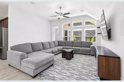 2022 Saints Row, Wylie, TX 75098 - Photo 3