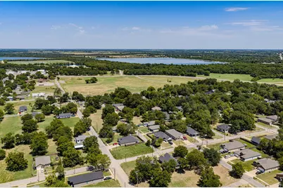 3055 Silver Street, Greenville, TX 75401 - Photo 3
