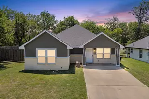 3055 Silver St, Greenville, TX 75401 - Photo 29