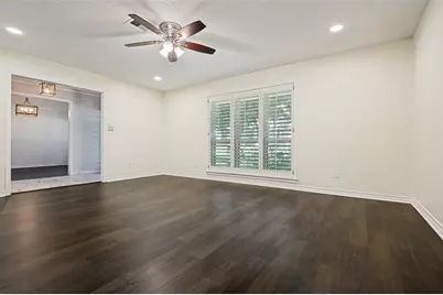 805 Crowley Road, Arlington, TX 76012 - Photo 9