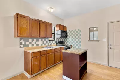 1235 E Leuda Street, Fort Worth, TX 76104 - Photo 5