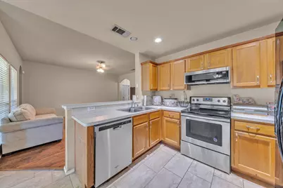 605 E Ross Street, Rockwall, TX 75087 - Photo 5