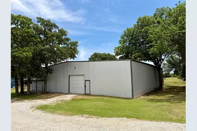 533 Redbird Lane, Bowie, TX 76230 - Photo 7