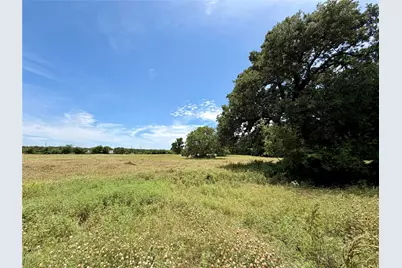 533 Redbird Lane, Bowie, TX 76230 - Photo 5