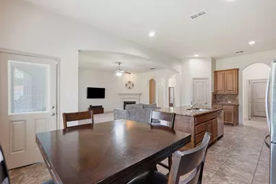 2333 Los Olivos Lane, Fort Worth, TX 76131 - Photo 15