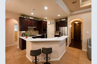 5801 Mira Lago Lane, Arlington, TX 76017 - Photo 5