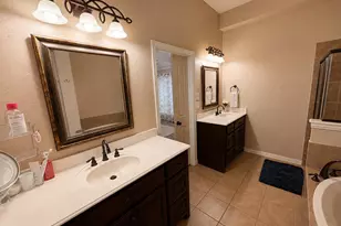 5801 Mira Lago Ln, Arlington, TX 76017 - Photo 11