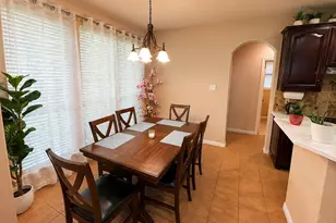 5801 Mira Lago Ln, Arlington, TX 76017 - Photo 7