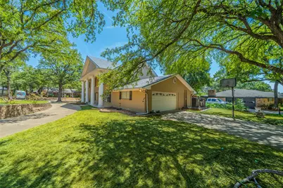1202 Driftwood Drive, Euless, TX 76040 - Photo 27