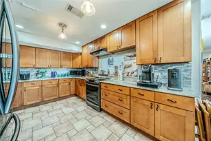 1202 Driftwood Dr, Euless, TX 76040 - Photo 5