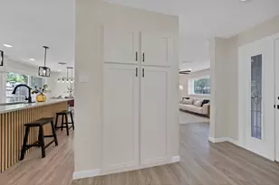 2505 Hollywood Dr, Arlington, TX 76013 - Photo 13