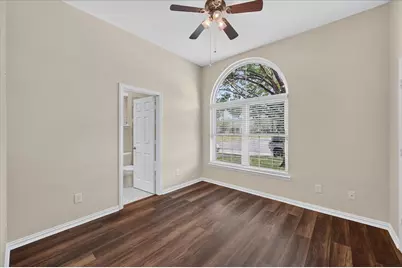 10307 Perkins Drive, Irving, TX 75063 - Photo 21