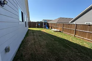 621 Quail Mdws Dr, Cleburne, TX 76031 - Photo 21