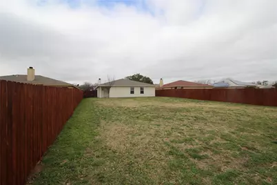 856 McCully Street, White Settlement, TX 76108 - Photo 19