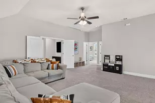 3455 Hidden Holw Dr, Grand Prairie, TX 76065 - Photo 29